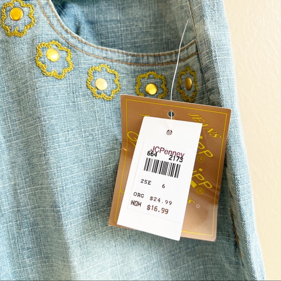 Vintage Y2K cropped Jeans Size 9 Beaded Embellished Deadstock 2000s NWT - Picture 5 of 9